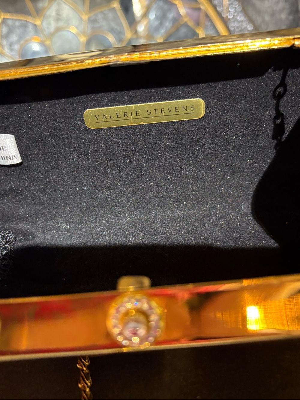Vintage Valerie Stevens Structured Box Clutch Evening Bag, Black & Gold w/ chain - Picture 5 of 10